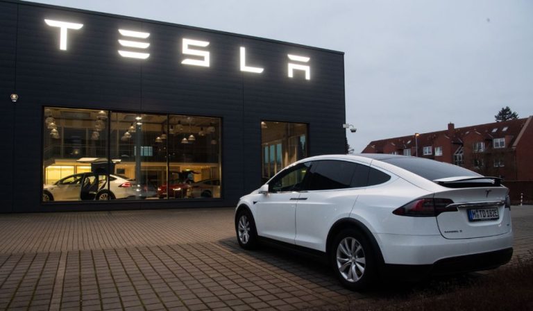 ¿Quieres comprar un coche eléctrico? Estos son los 10 preferidos por los españoles