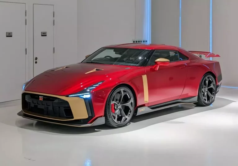Ironman ya tiene su Nissan GT-R50