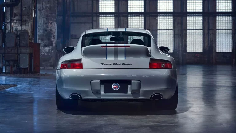 El único Porsche 911 Classic Club Coupé se pone a la venta