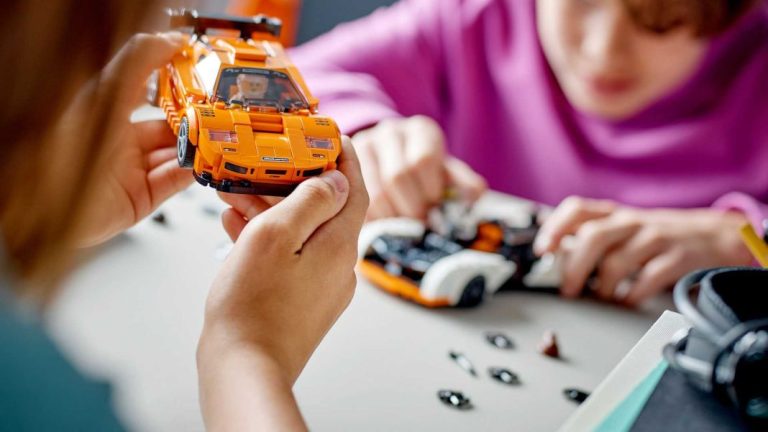 McLaren F1 LM y McLaren Solus GT. Ahora en versión Lego