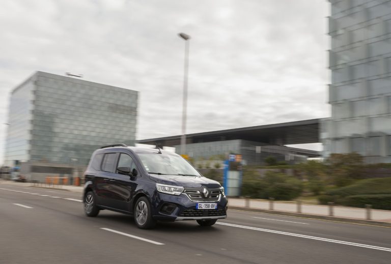 Renault Kangoo E-Tech Combi. Máxima practicidad en eléctrico