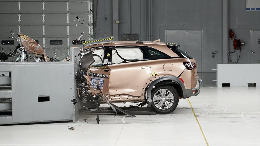 2023-test-seguridad-iihs (1) 2023 Test seguridad IIHS. Imagen portada.