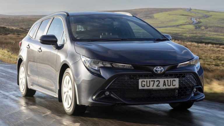 El Toyota Corolla Commercial ahora es más potente y rápido