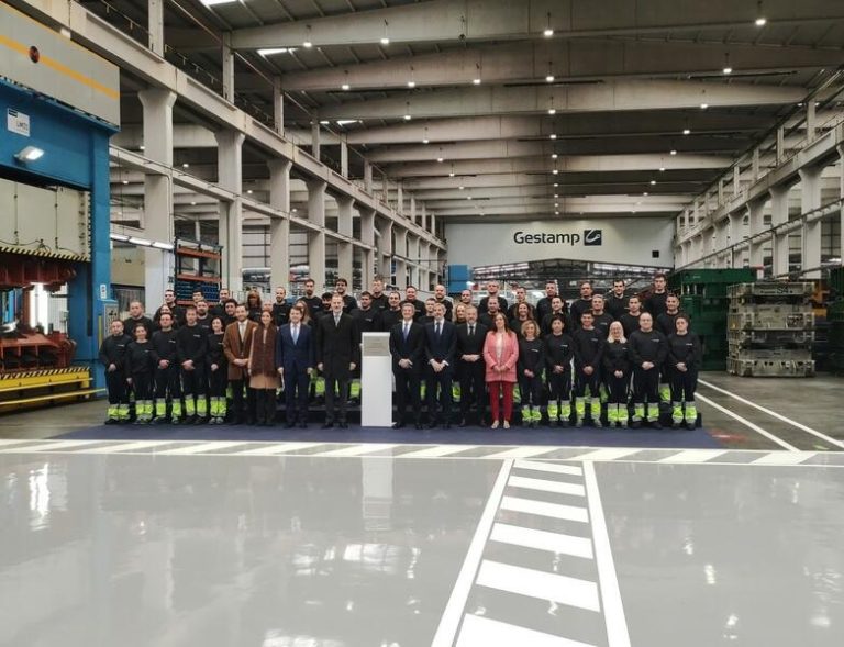 La fábrica española de automoción que ha visitado el rey Felipe VI