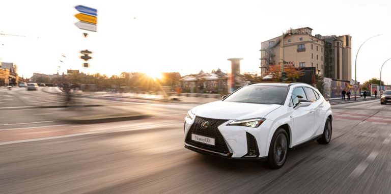 Nuevo Lexus UX 2023. Habla con tu propio coche