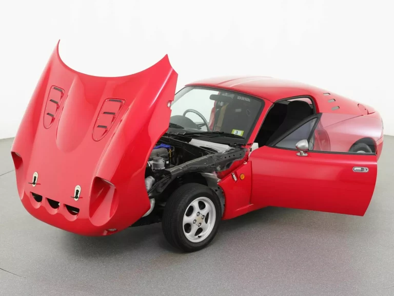 Este Mazda MX-5 con problemas de personalidad busca un nuevo hogar