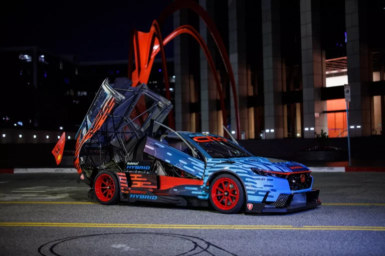 Honda CR-V Hybrid Racer: de locos