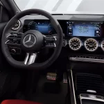 Mercedes llama a revisión 311.000 coches que pueden rodar solos por un fallo