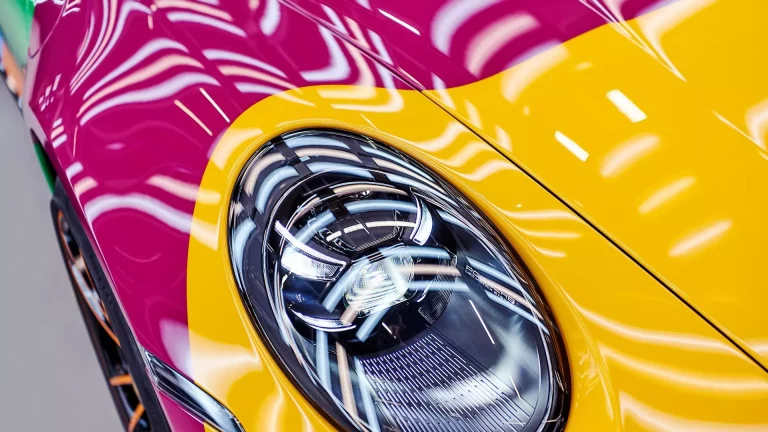 Sólo en Tailandia podrán comprar estos coloridos Porsche 911 Carrera GTS