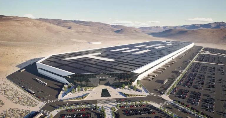 Los futuros Tesla vendrán con tequila y burritos