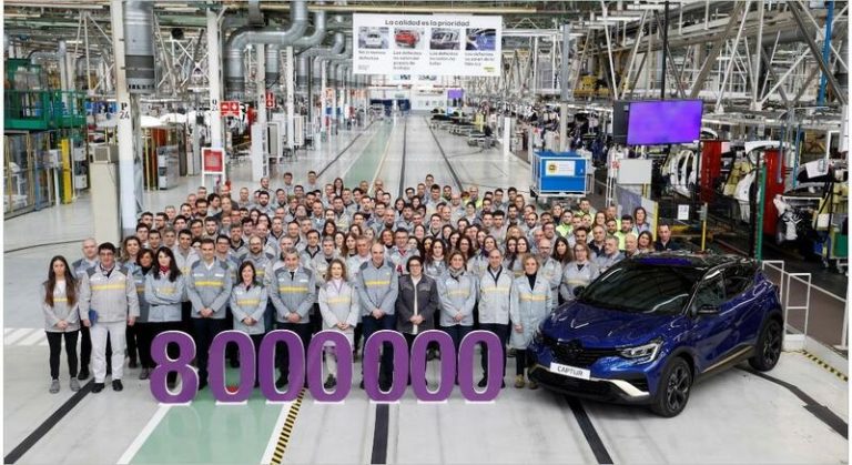 Del R8 al Captur: los millones de coches que ya ha fabricado Renault en Valladolid