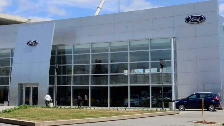 Ford patenta su ‘cobrador del frac’ virtual para morosos: desconecta funciones de tu coche