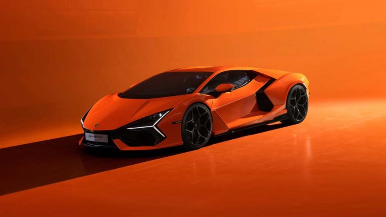Así es el Lamborghini Revuelto: híbrido enchufable, V12 y 1.015 CV