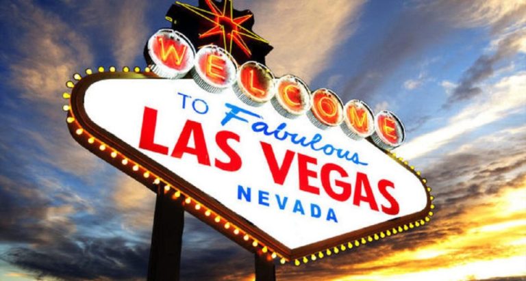 Recorre Las Vegas conduciendo el coche de tus sueños