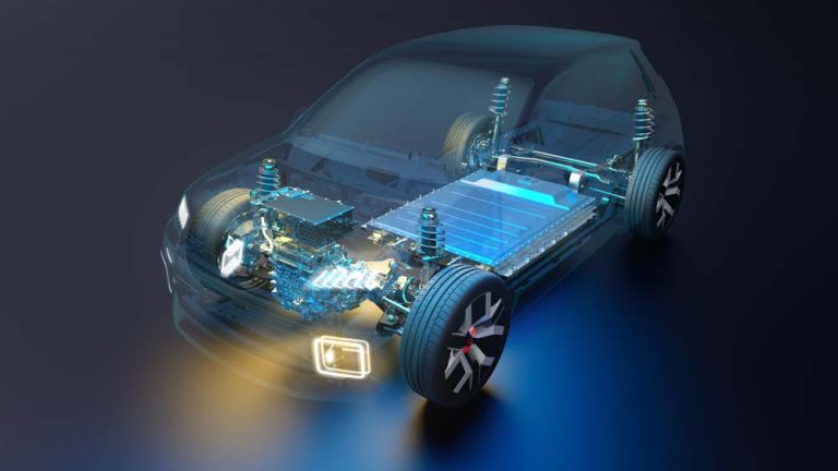 Ya hay 9 mulas ‘tirando’ del nuevo Renault 5 eléctrico