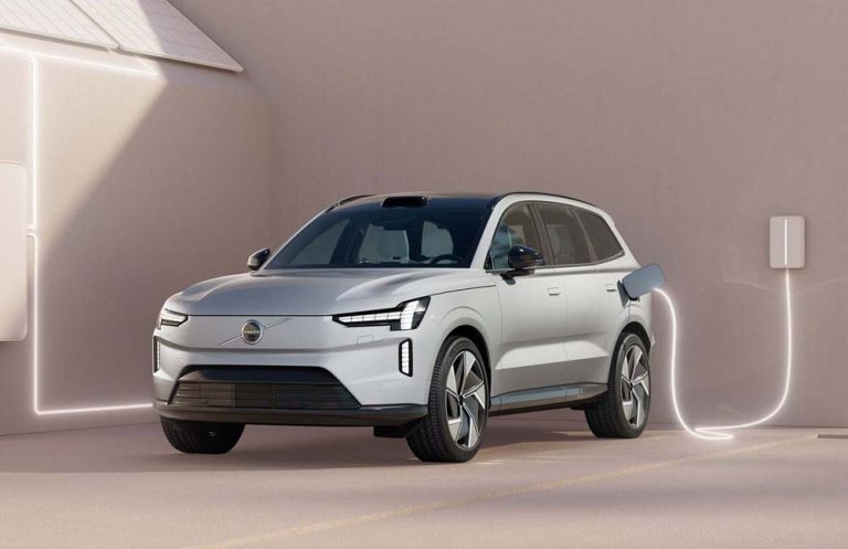 Volvo EX90, el primer coche con ‘pasaporte’ de baterías