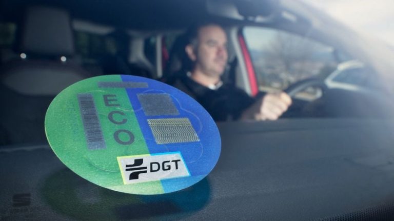 Corre que vuela: aún es posible estrenar coche con etiqueta ECO por menos de 10.000 euros