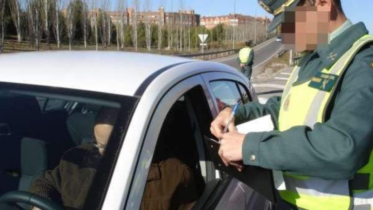 La multa que la DGT se hincha a poner en Semana Santa
