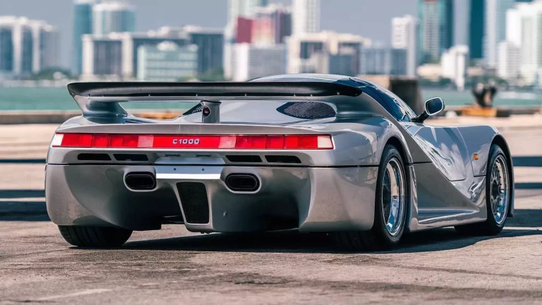 Lotec C1000. El coche más rápido del mundo busca un nuevo hogar