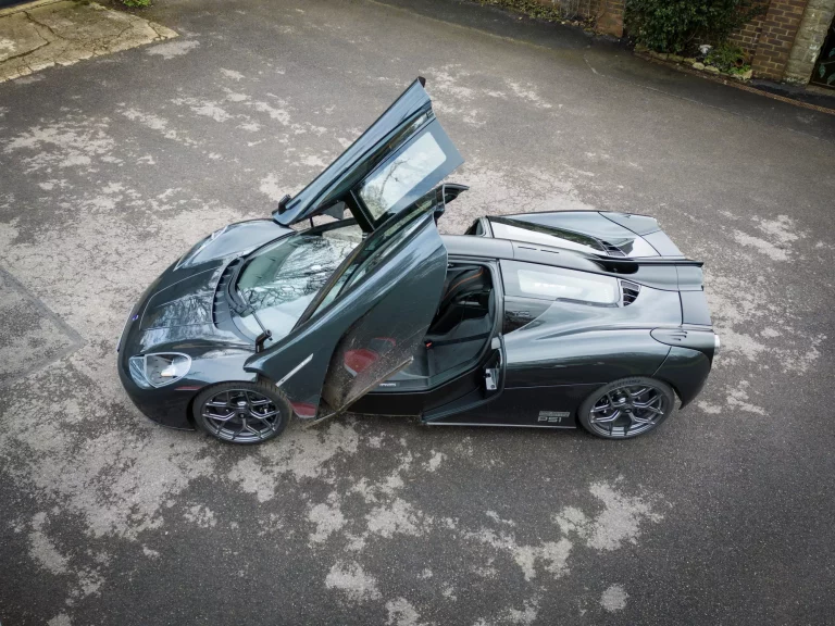 Gordon Murray se lo pasa en grande con su bebé, el GMA T.50