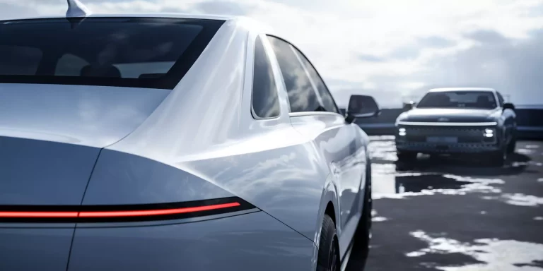 El Hyundai Grandeur con todo lujo de detalles en cinco vídeos