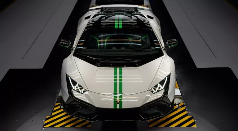 ¿Quieres un Lamborghini Huracán? Vete mejor pensando en un R8