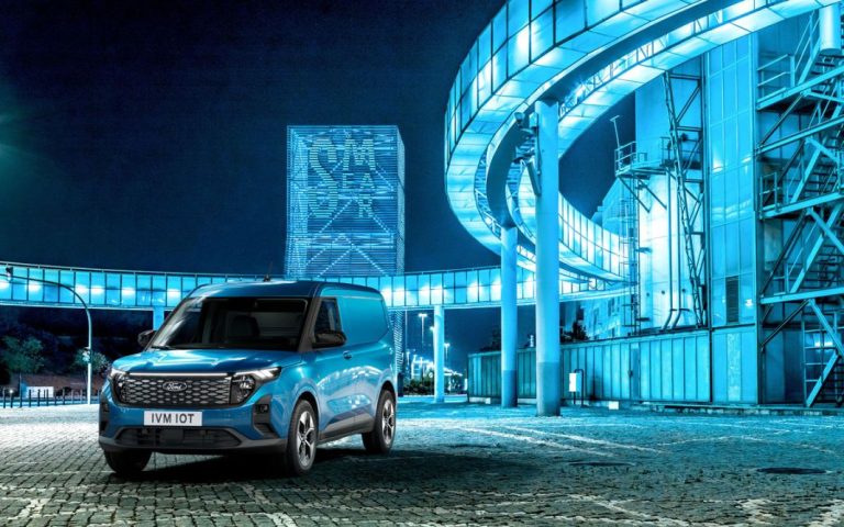 Ford E-Transit Courier, el líder de los comerciales se hace eléctrico