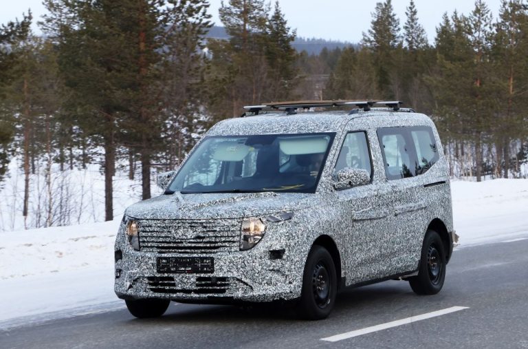 La próxima generación de Ford Tourneo Courier se prepara para su debut
