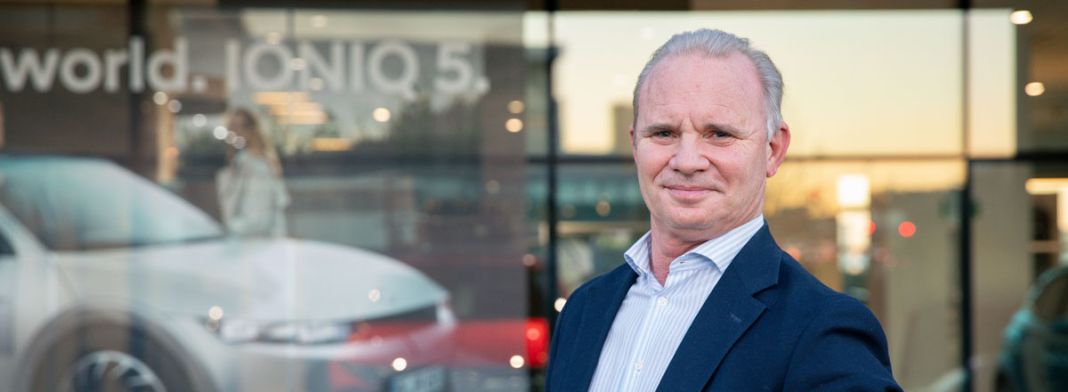 LEOPOLDO SATRÚSTEGUI HYUNDAI PORTADA