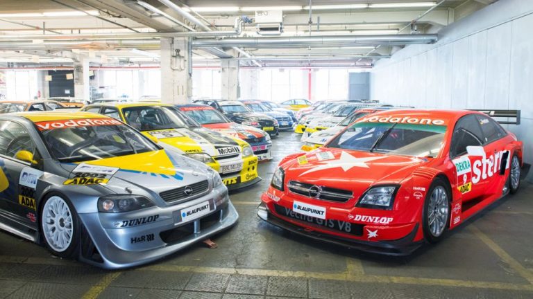 Opel amplía su colección de clásicos en Internet
