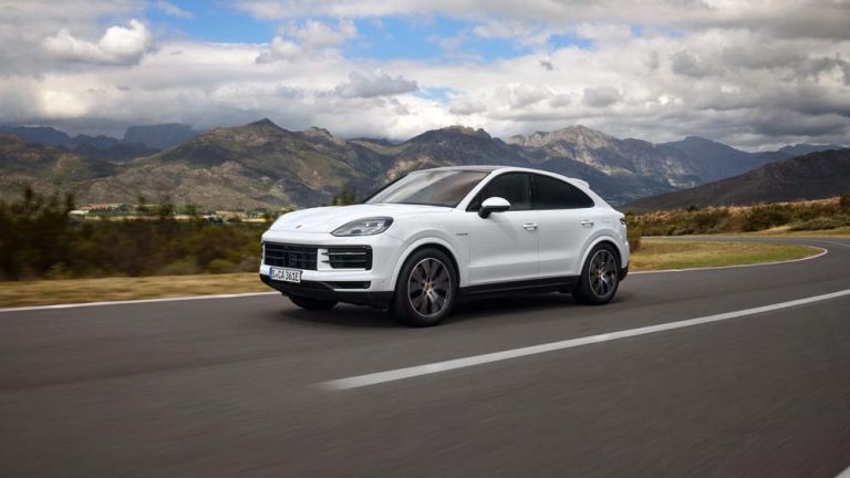 Porsche Cayenne E-Hybrid: 0 emisiones de deportividad máxima