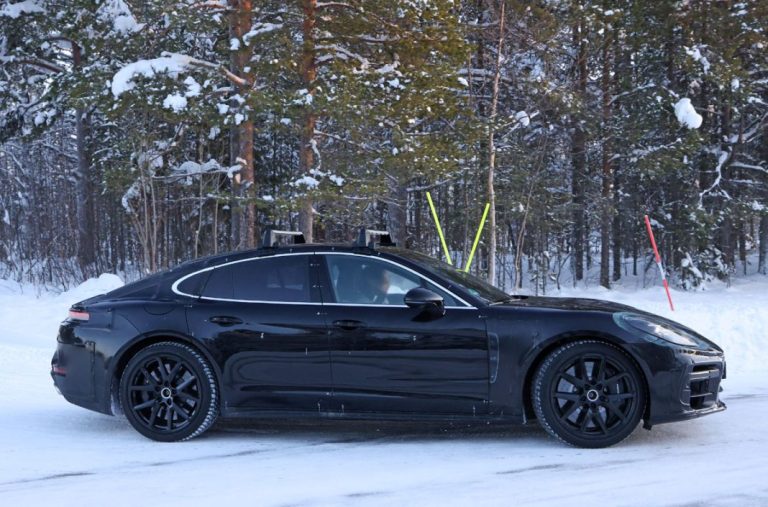 El Porsche Panamera, espiado por fuera y por dentro