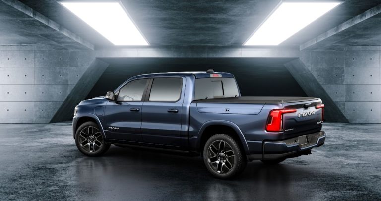 La batería más grande para un coche eléctrico es la de este pick up
