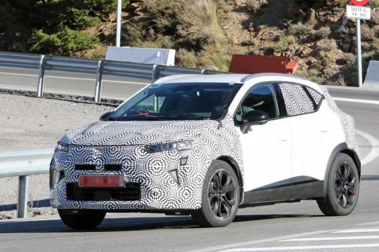 Fotos espía del Renault Captur 2024