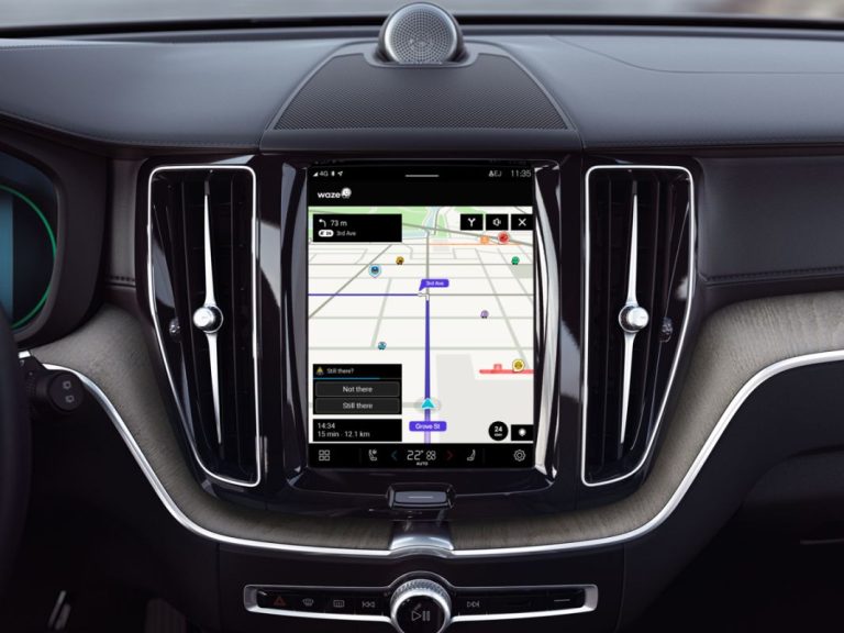 El motivo por el que Google Maps y Waze mienten en la velocidad que indican al conductor