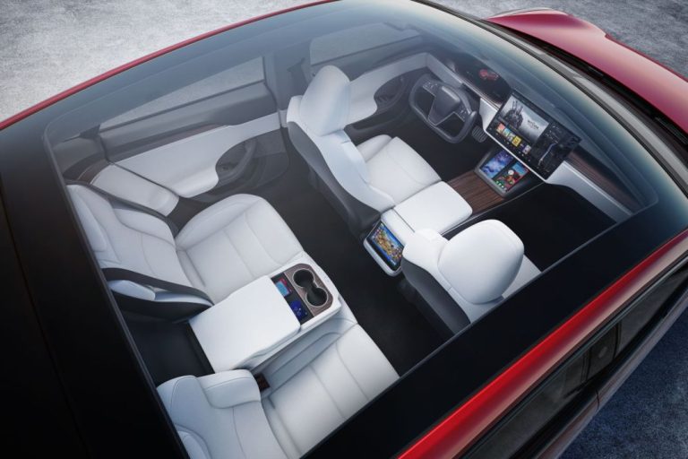 El símbolo de Tesla que ha pasado a ser una opción de 1.000 euros