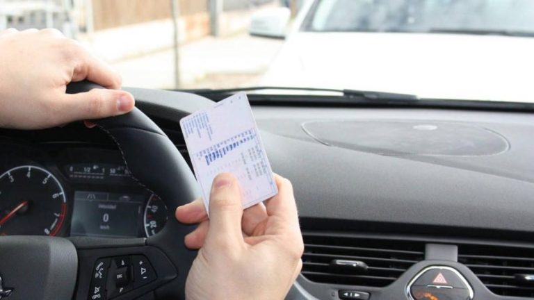 Los casos en los que el carnet de conducir digital no te vale