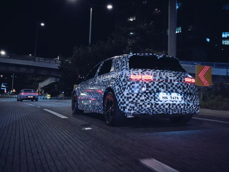Hyundai Ioniq 5 N: el eléctrico que se cree un deportivo de gasolina y manual