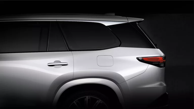 Lexus prepara un nuevo SUV que apunta directo a Q7, X7 y GLS