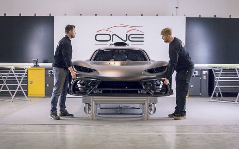 Así se protege la exclusiva y cara carrocería del Mercedes-AMG One