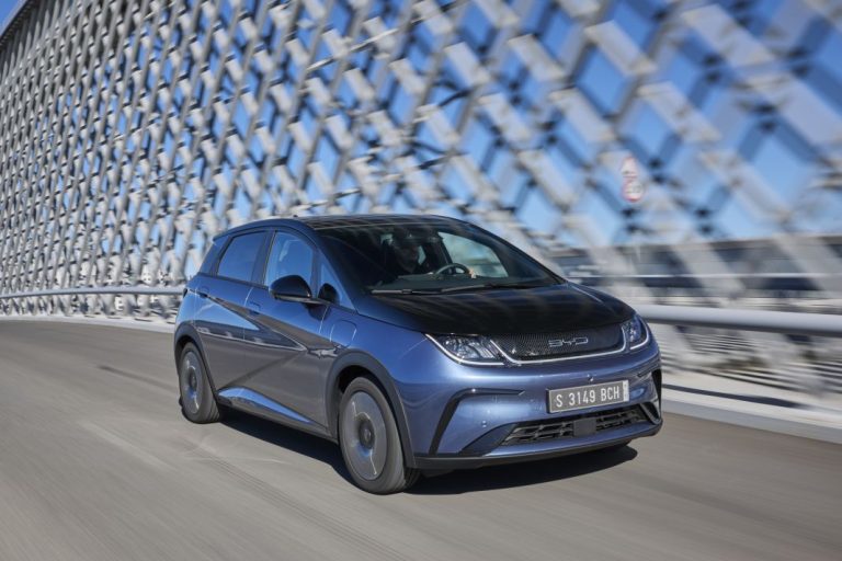 El BYD Dolphin ya tiene precio y es uno de los eléctricos más baratos del mercado