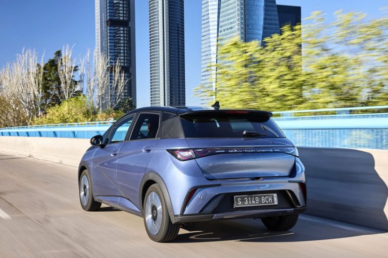 BYD lanza en España el compacto eléctrico de los 24.480 euros