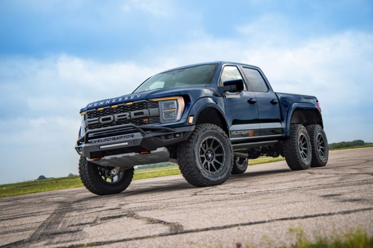 Ford podría lanzar un kit de posventa para convertir sus pick ups 4×4 en 6×6
