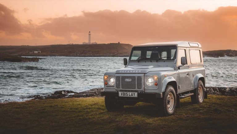 Land Rover Defender V8 Islay Edition: regreso al futuro