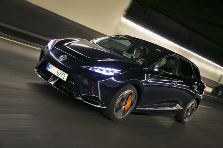 MG4 XPower, una ‘bestia’ a punto de llegar a nuestras calles