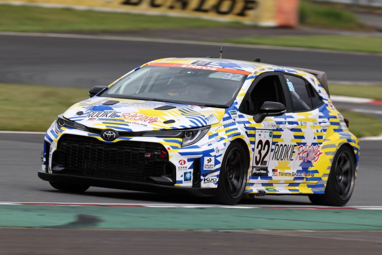 Toyota compite con éxito con el hidrógeno líquido