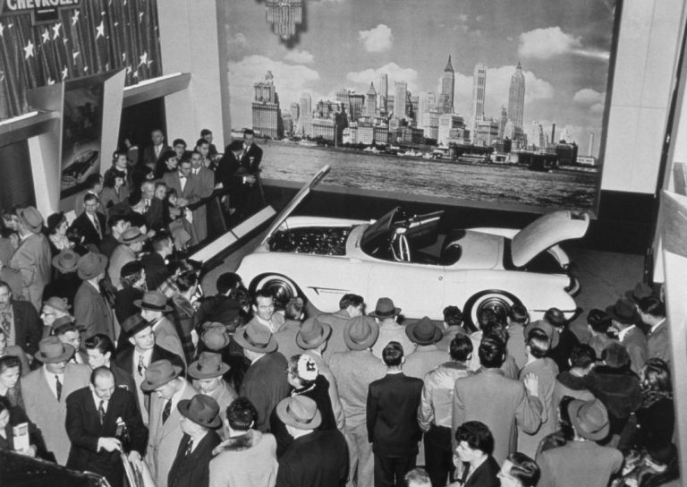 El Chevrolet Corvette cumple 70 años… y Opel ayudó a guardar su secreto