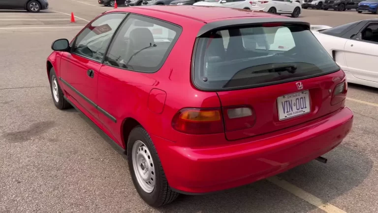 Ver para creer: el ‘Santo Grial’ de los Honda Civic es este y tiene 12 kilómetros