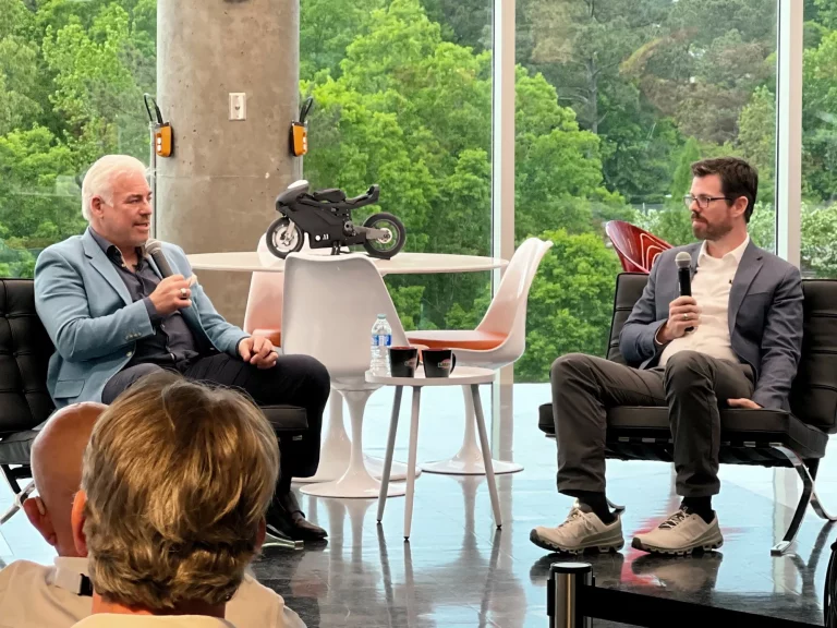 Frank Stephenson creará una futurista moto alimentada por hidrógeno