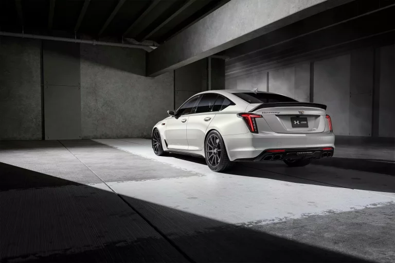 El Cadillac CT5-V Blackwing llega a los 1.000 CV gracias a Hennessey